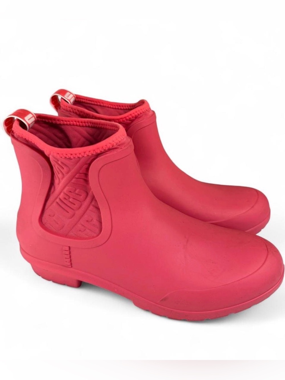 UGG Women’s Pink Chevonne Waterproof Chelsea Booties